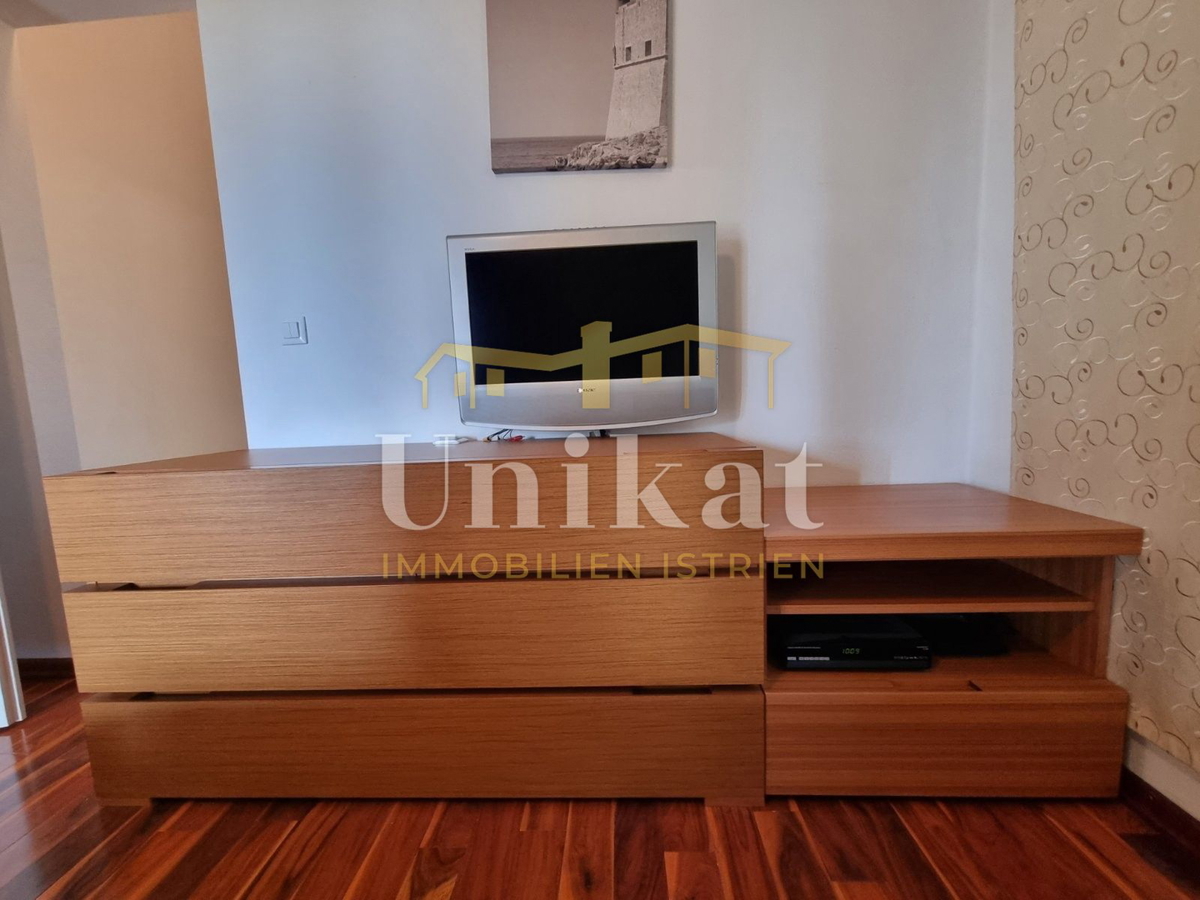 Dvojna hiša v istrskem slogu